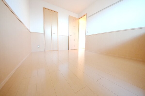 リビングゲートシティ Iの物件内観写真